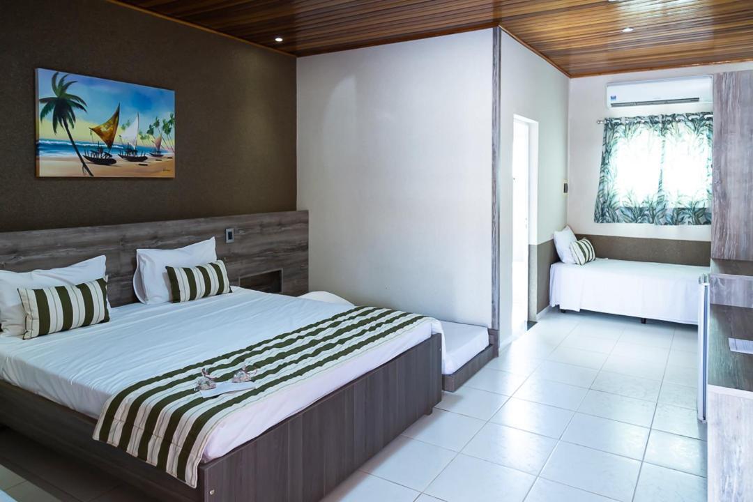 Standard Family Room,1156117101:JPEG